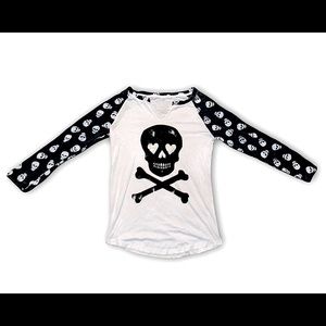 Grayson/Threads Skull Graphic Tee